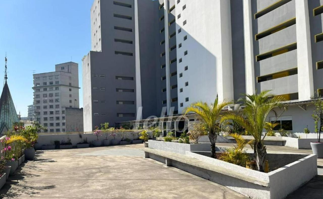 No Centro De Sp Proximo A Rua 25 De Marco São Paulo